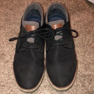 Men’s lace shoes